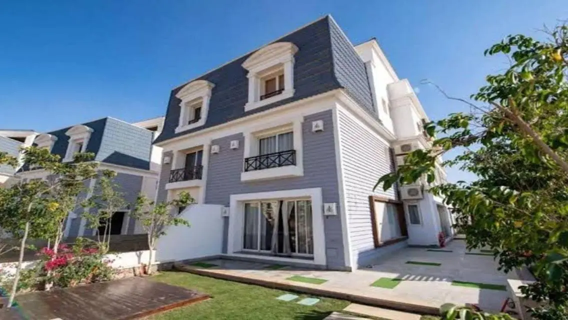 Townhouse for sale in Mountain View Chill Out Park