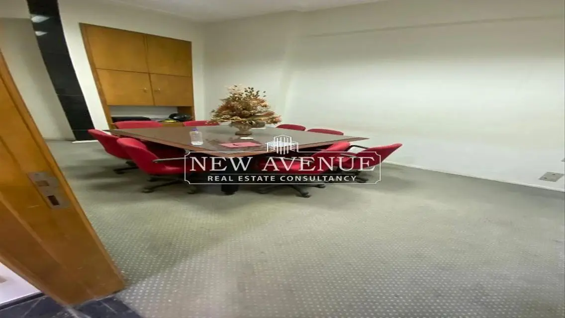 350 sqm Office with Excellent Amenities for Sale