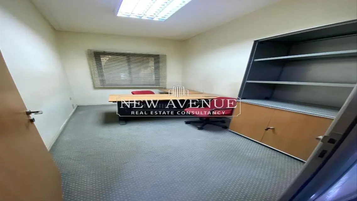 350 sqm Office with Excellent Amenities for Sale