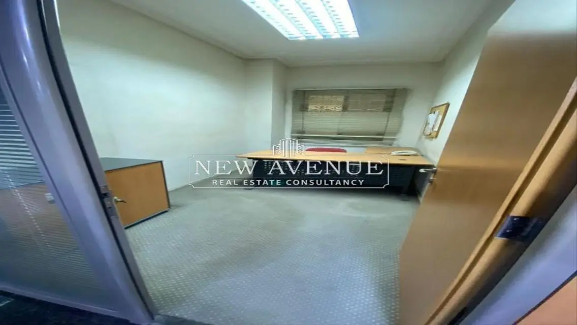 350 sqm Office with Excellent Amenities for Sale