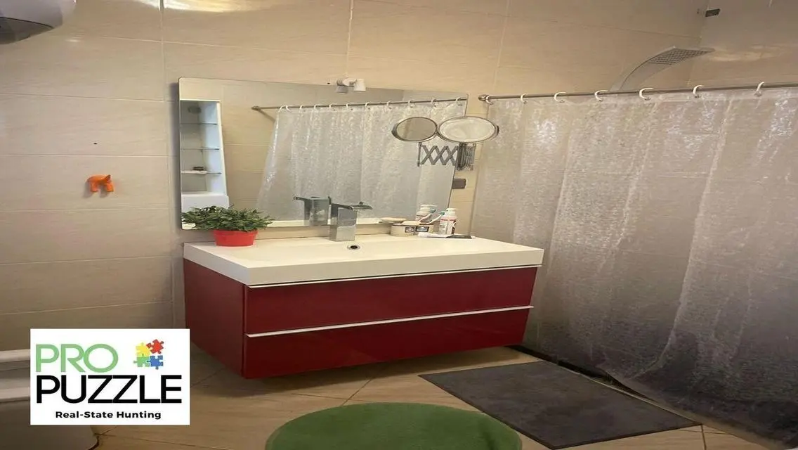 Ground floor apartment with garden for rent