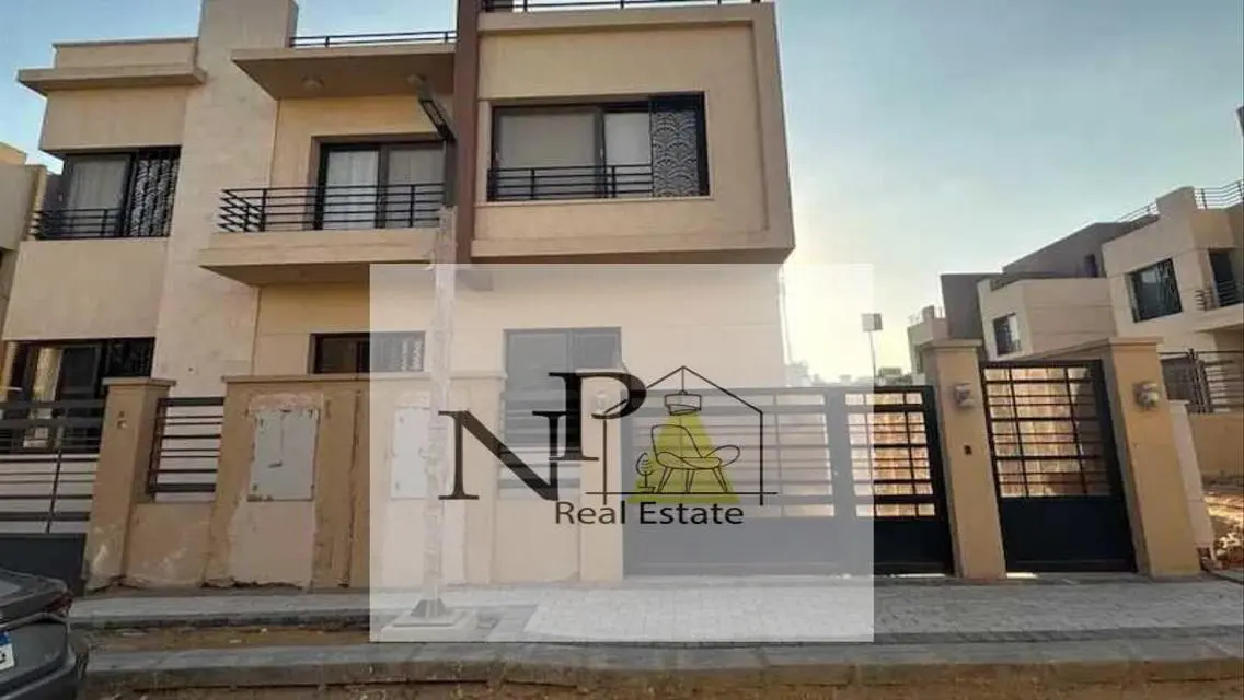 Twin house for sale in Alma Compound semi