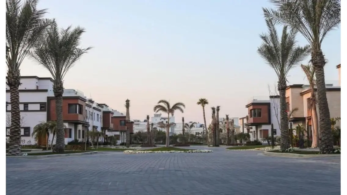 Townhouse for sale in Azzar compound 