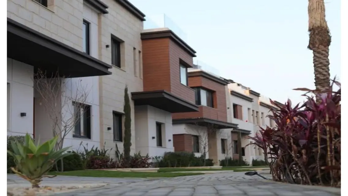 Townhouse for sale in Azzar compound 