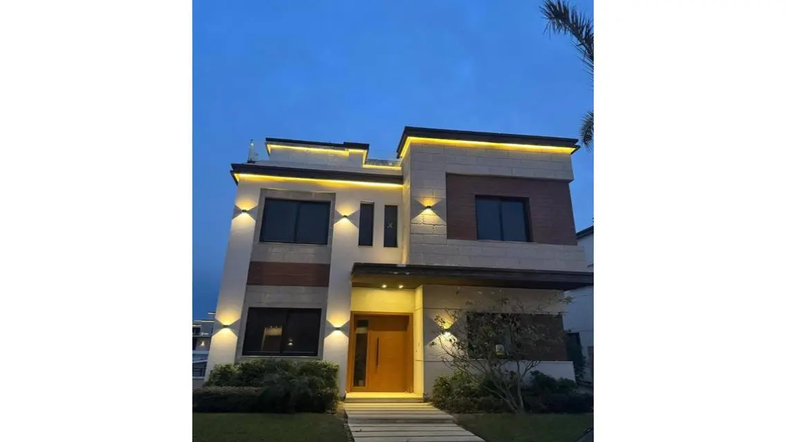 Townhouse for sale in Azzar compound 