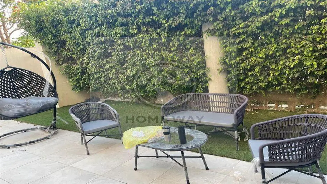 super lux apartment fully furnished prime location