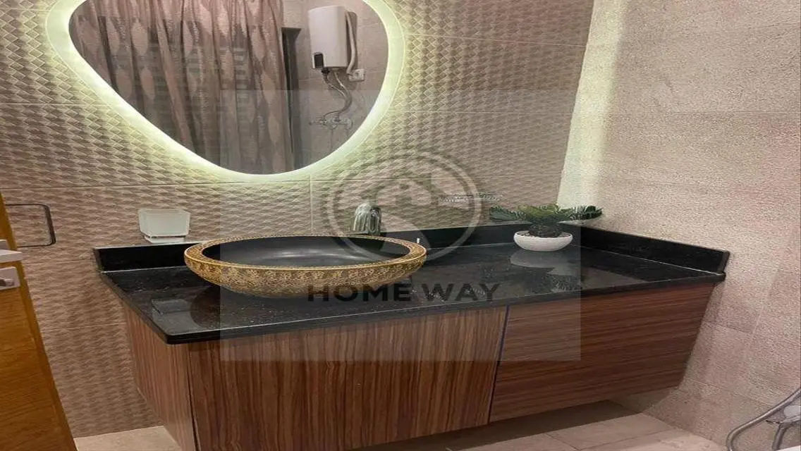 super lux apartment fully furnished prime location