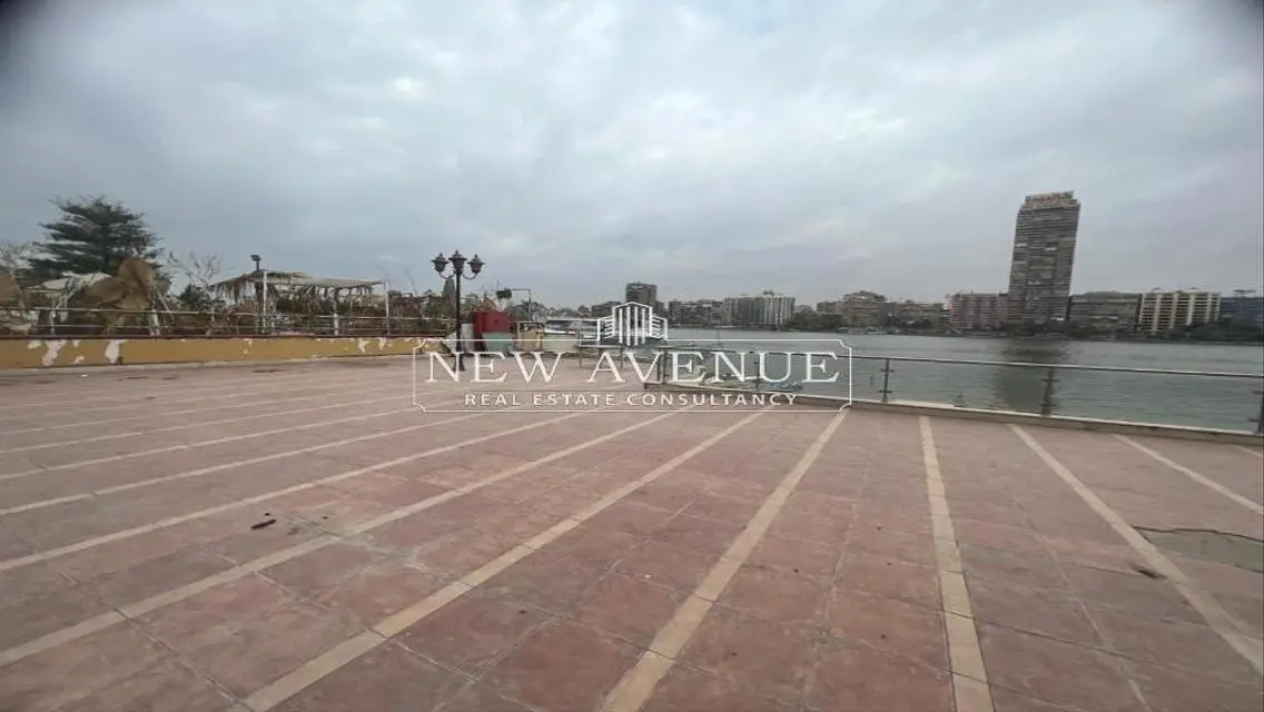 Modern Office for Sale with Exceptional Amenities