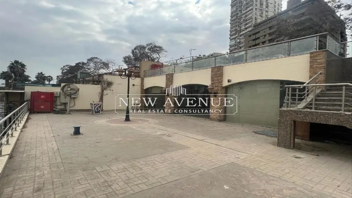 Modern Office for Sale with Exceptional Amenities
