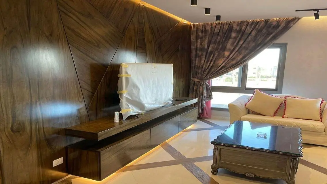 For Rent Furnished, Ultra Super Luxury 210m, Sodic
