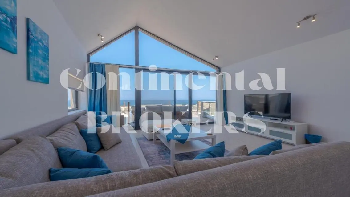 Chalet for sale, fully finished, in Soma Bay