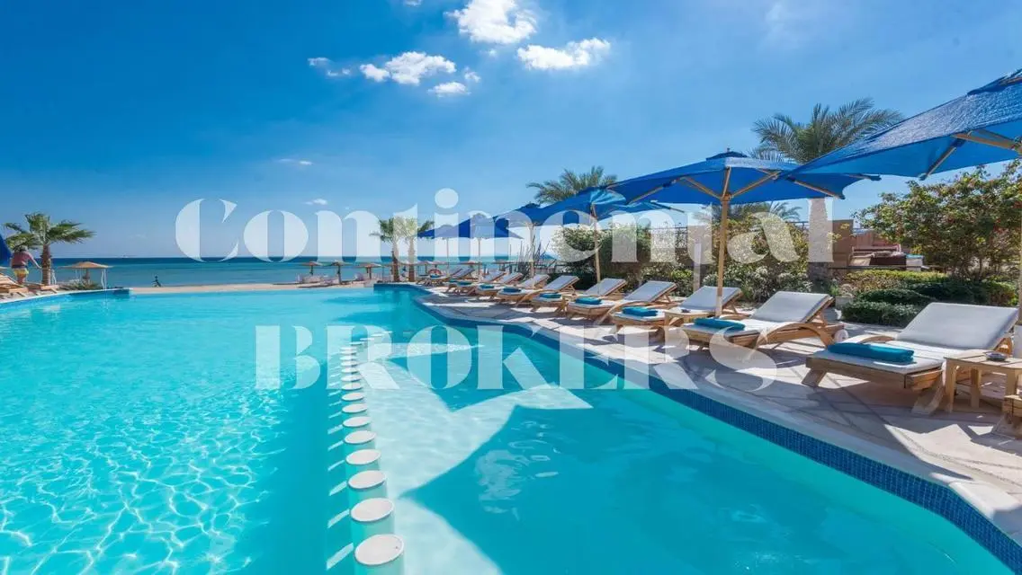 Chalet for sale, fully finished, in Soma Bay