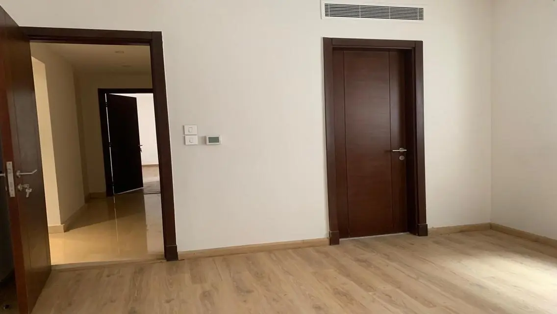 For Rent 150m - Prime Location -kitchen &amp; Ac&#39;s