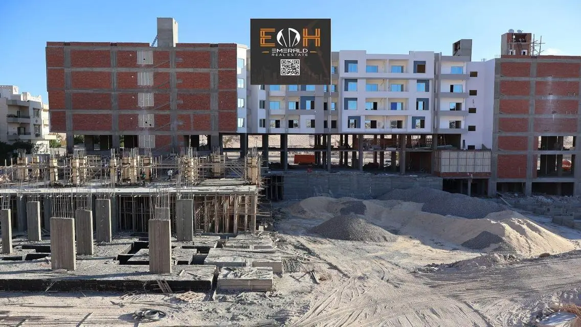 Luxury Apartment for Sale - 300 Square Meters in the Heart of the City