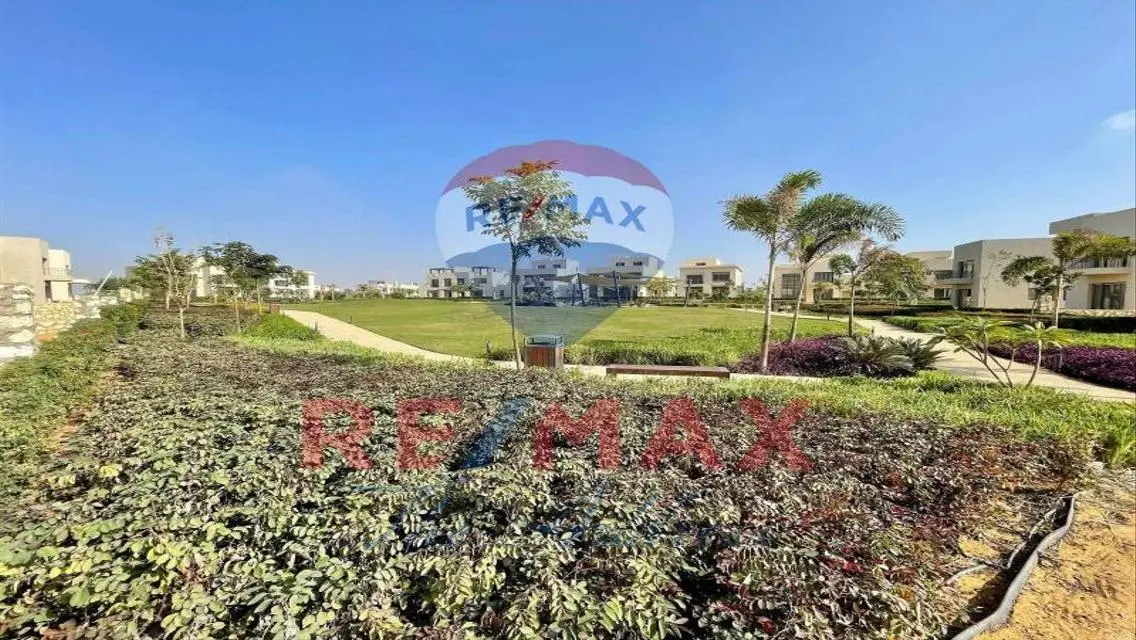 Resale Villa One story | Prime Location at O west
