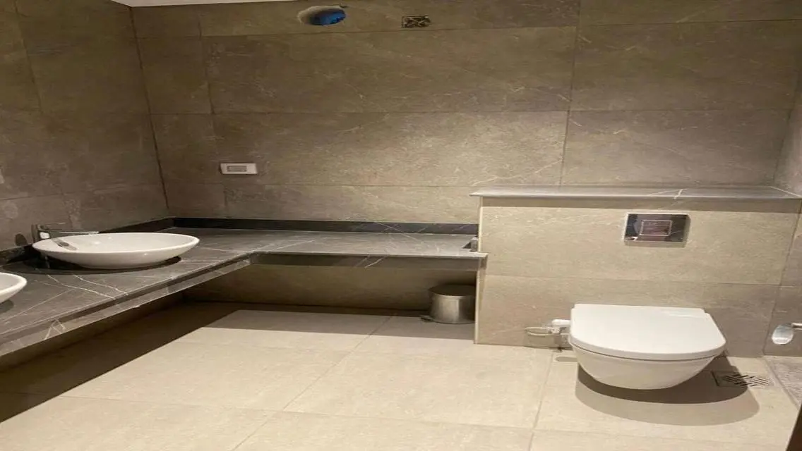 Finished apartment in Zed Towers in front of Rabwa