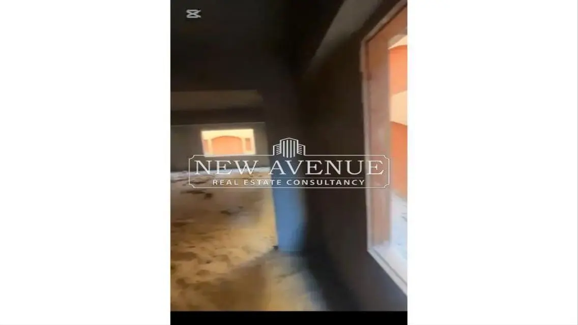 Duplex 370 m in Ganoub academia New cairo