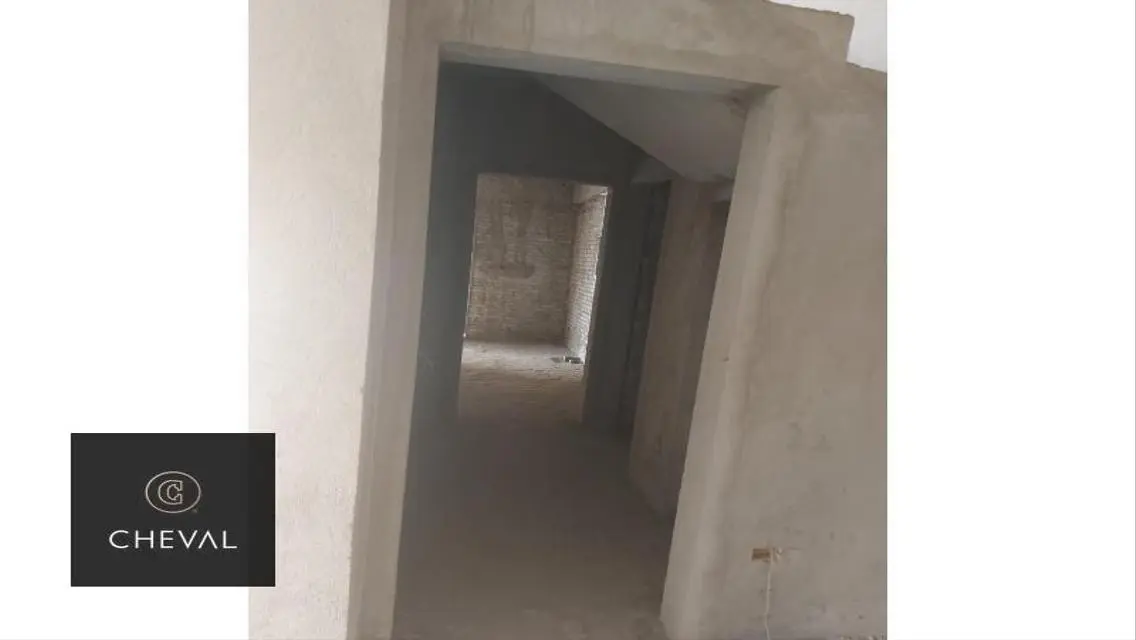 Triplex for sale in sodic eastown
