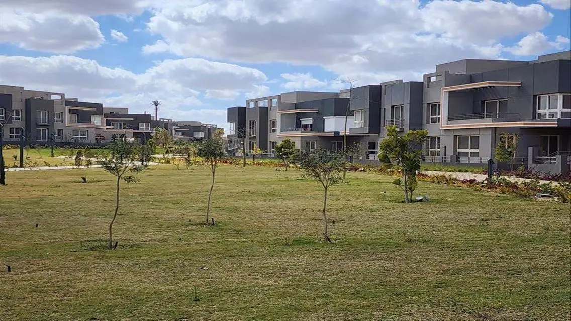 Luxury Villa for Sale with Modern Design