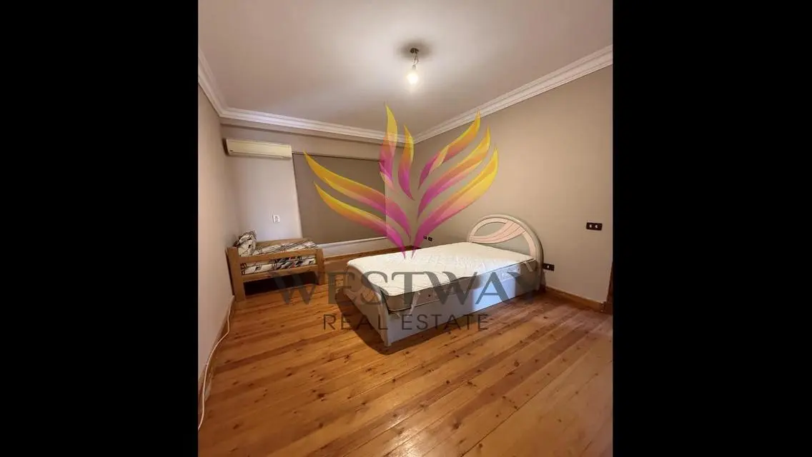 ground floor apartment for rent 130m with garden