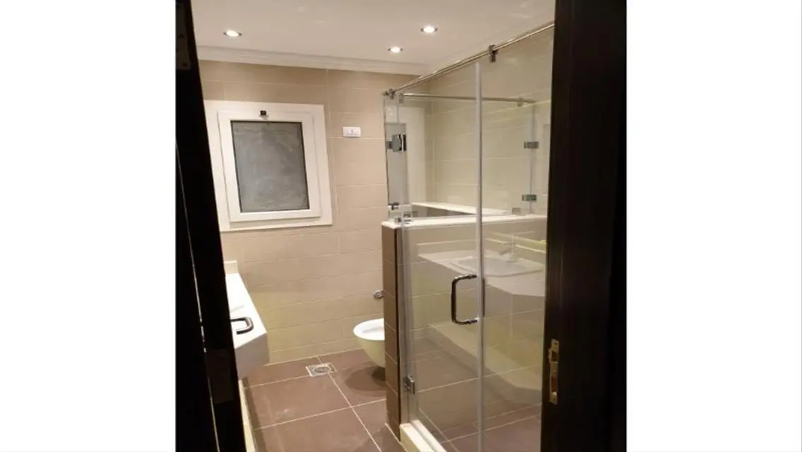 Luxurious Pent house for Sale at mountain view