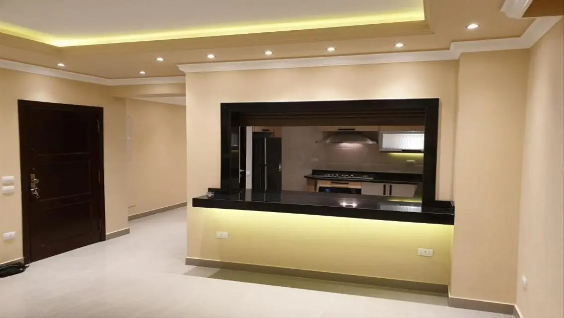 Luxurious Pent house for Sale at mountain view