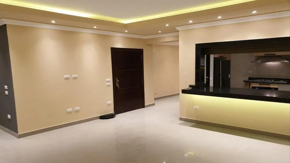 Luxurious Pent house for Sale at mountain view