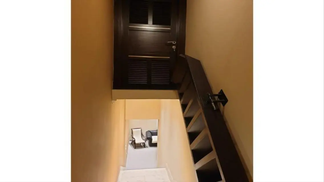 Luxurious Pent house for Sale at mountain view