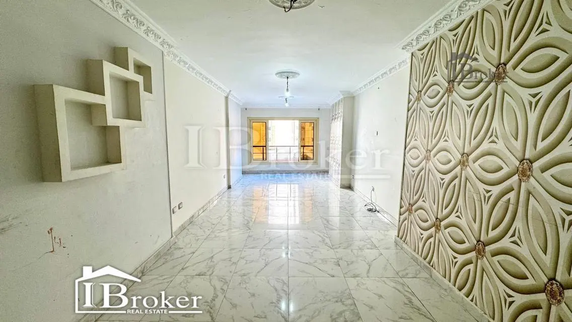 For sale Laurent (150m) Shaarawy Street, sea view