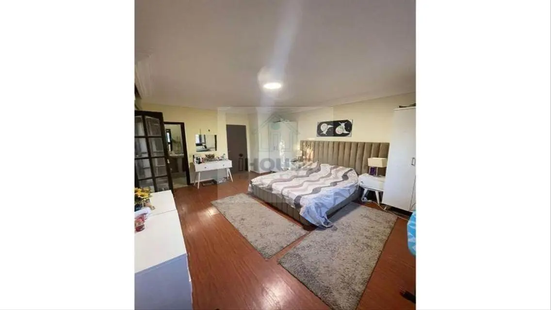 Ground Duplex with Garden in the Best Compounds