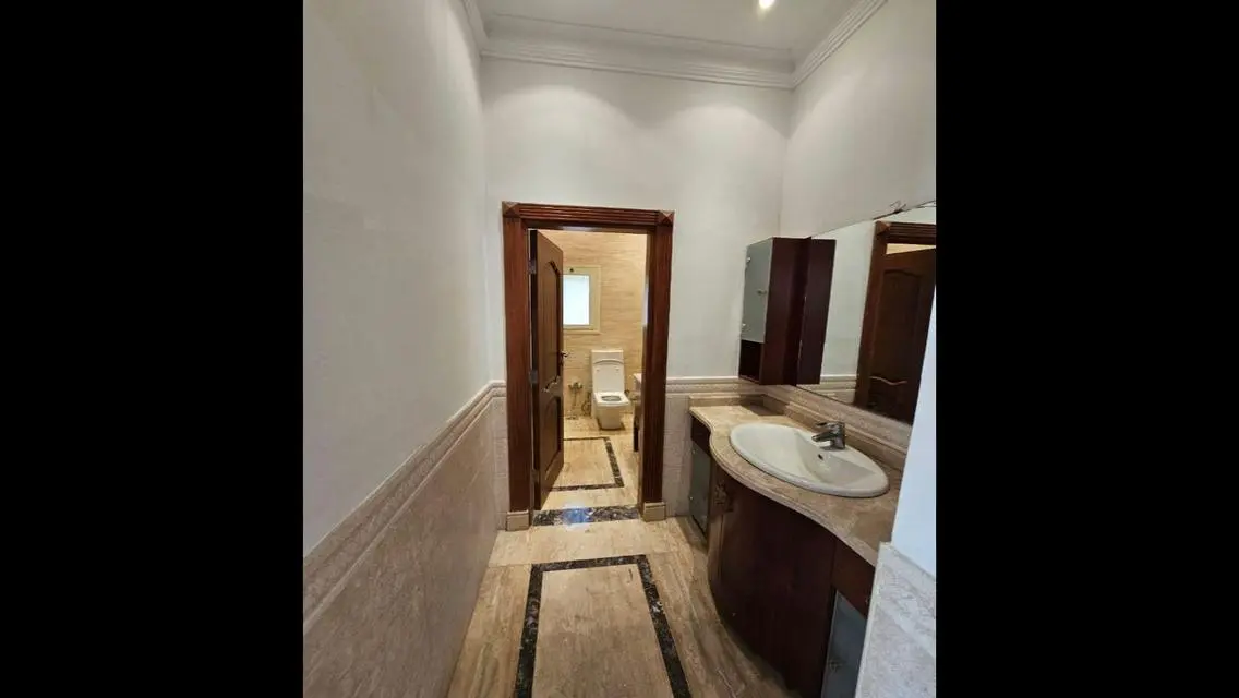 Villa for rent semi furnished in Moon Valley 1