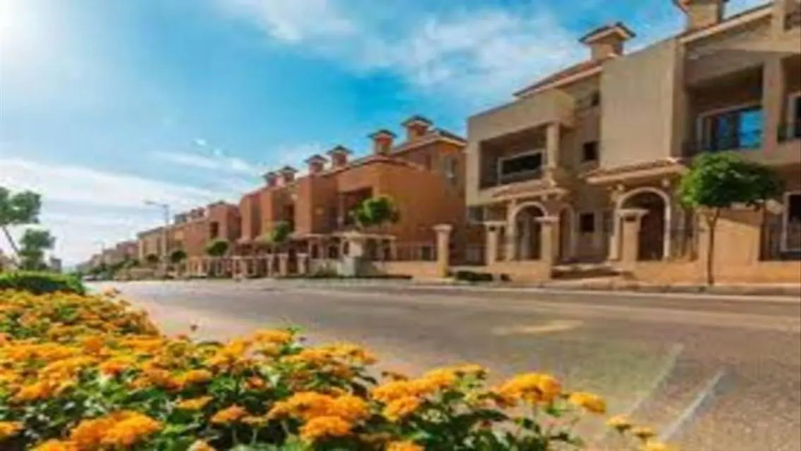 Twin house in Zayed 8K monthly behind Mall of Arab
