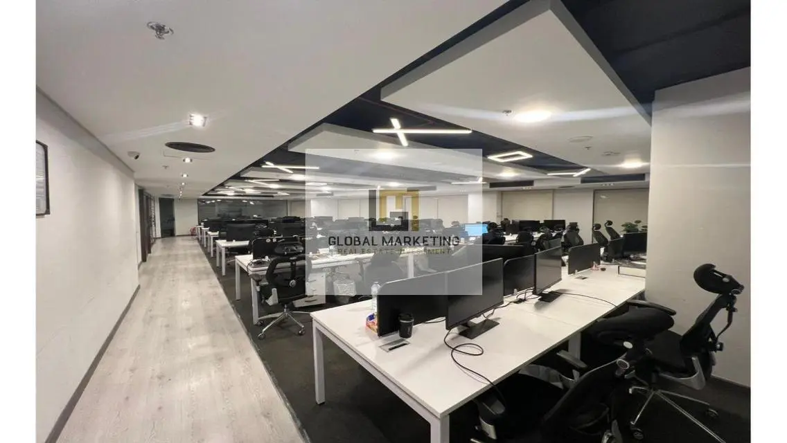 Finished Office 550m for Rent-Prime location