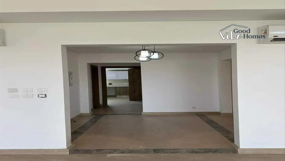 Amazing Apartment Open GolfView In Uptown For Sale