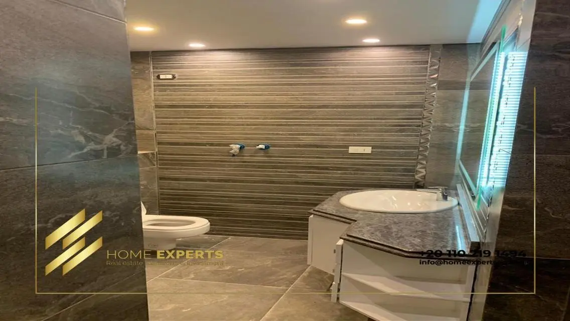 A Prime Triplex + Roof For Rent In Eastown_ Sodic