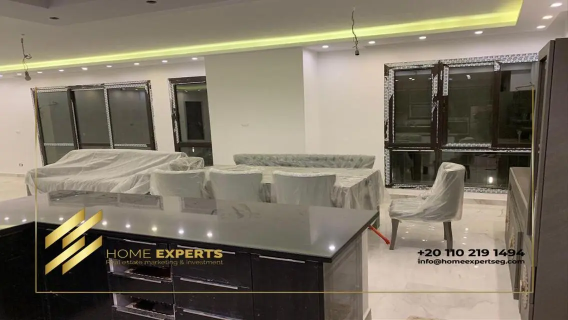 A Prime Triplex + Roof For Rent In Eastown_ Sodic