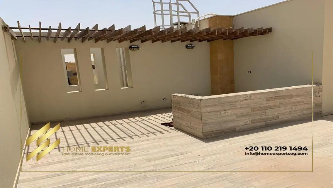 A Prime Triplex + Roof For Rent In Eastown_ Sodic