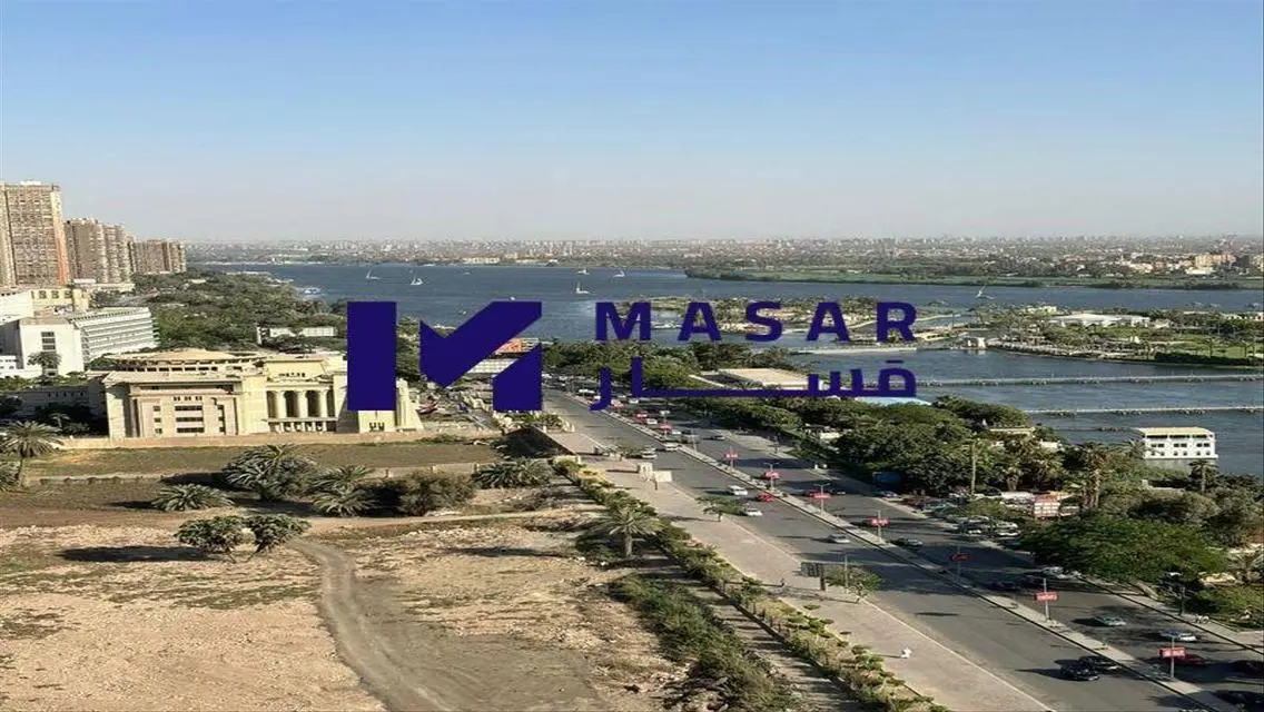 شقة للايجار في كورنيش المعادي - فيو رائع للنيل