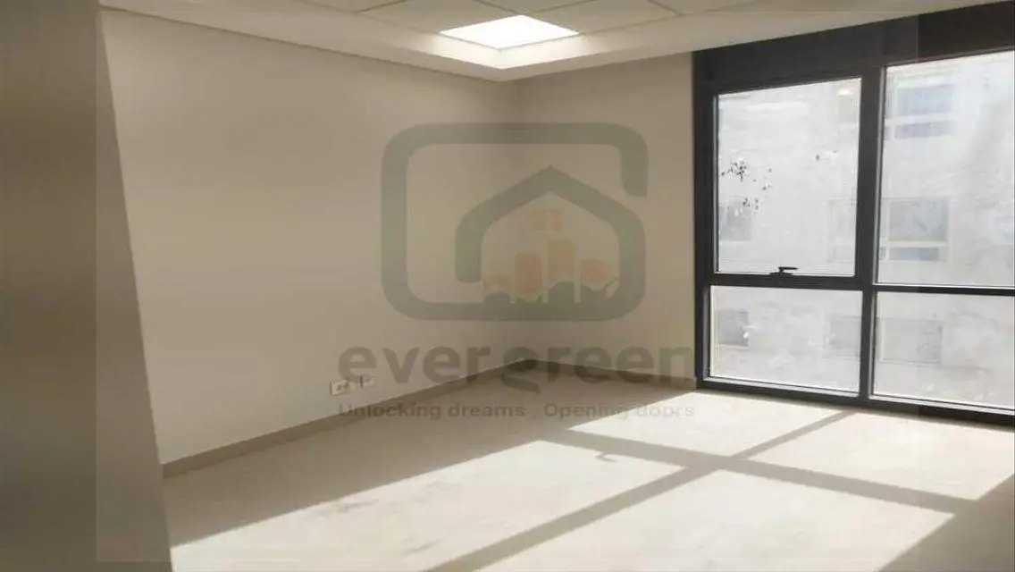عياده ريسيل متشطبه بالتكييفات فى ويست ميديكال سنتر
