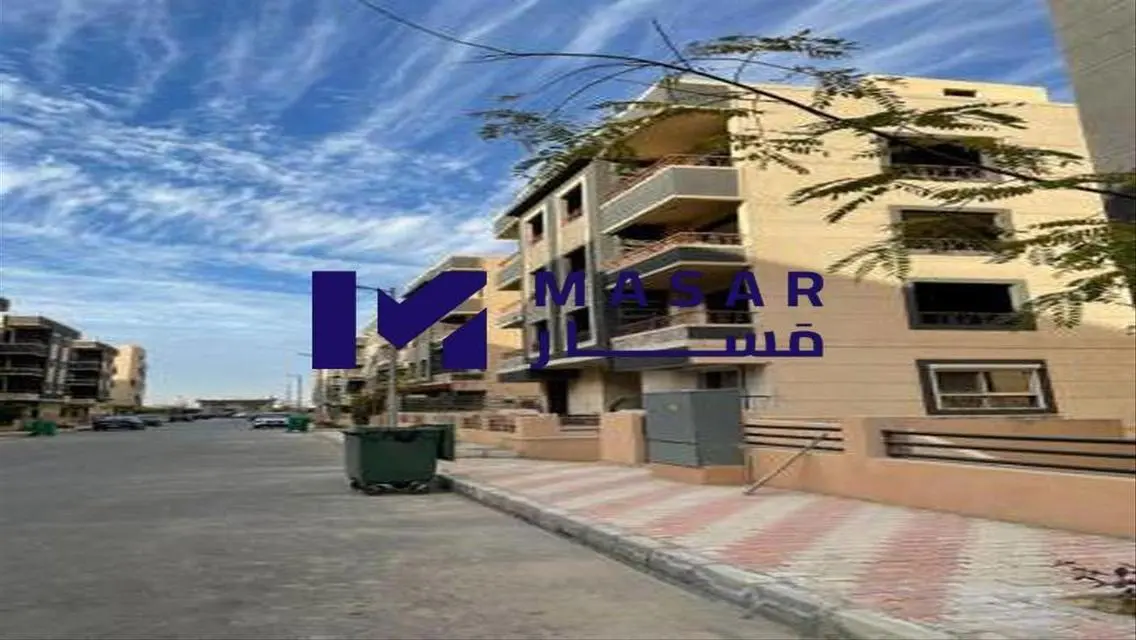 Ultra Lux finishing apartment for sale in Compound