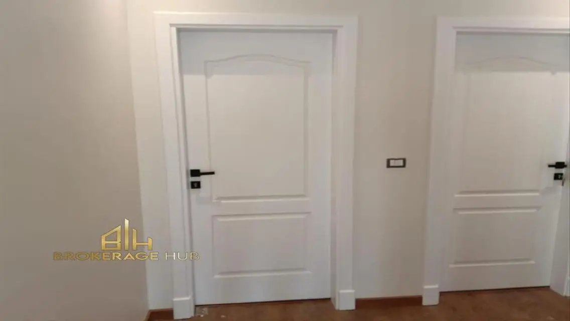 Villa for sale in a location Hyde Park,