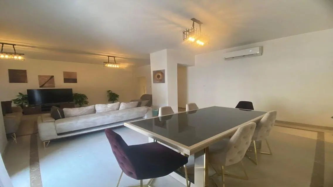Modern furnished apartment for rent at boulevard