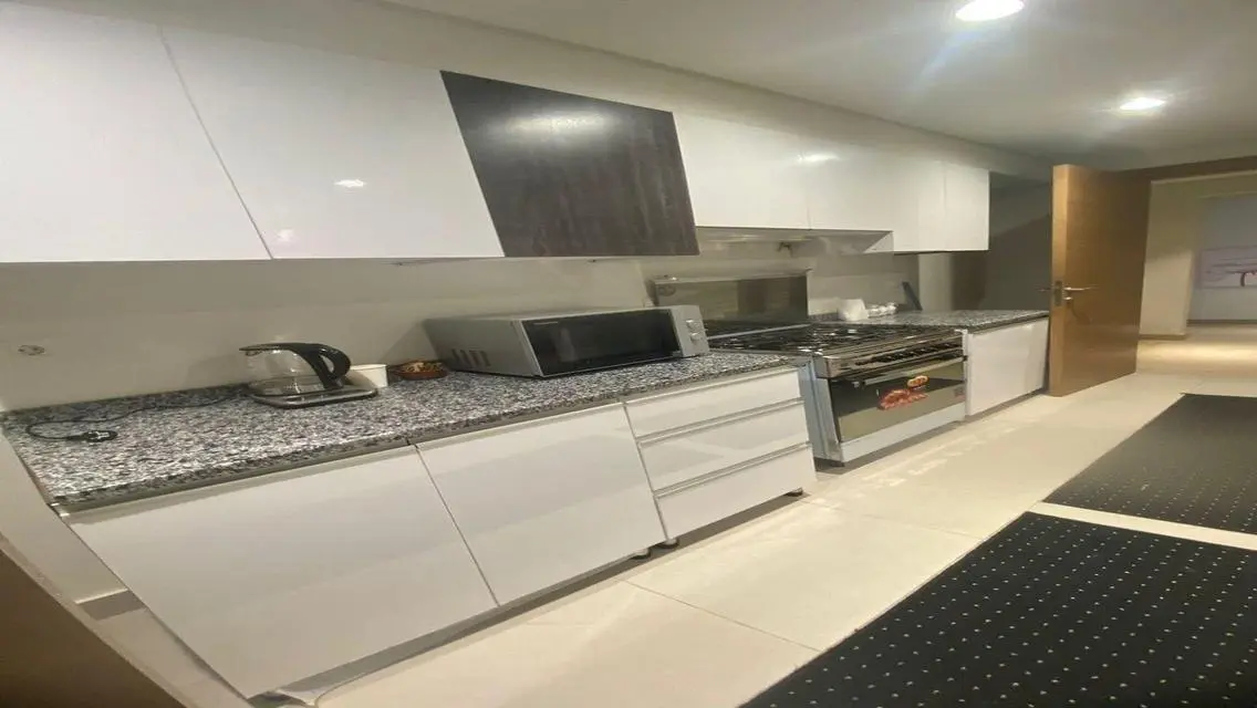 Modern furnished apartment for rent at boulevard