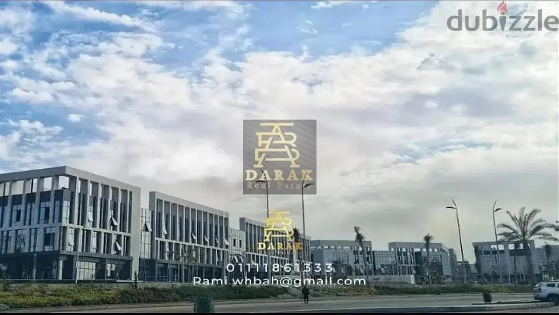 عياده 87م للايجار متشطبه بمدينتي الايست هب لقطه