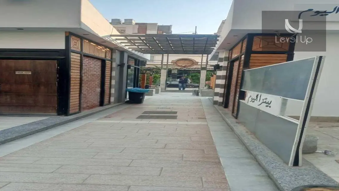 كافيه و مطعم للايجار في مجمع البنوك لوكيشن مميز