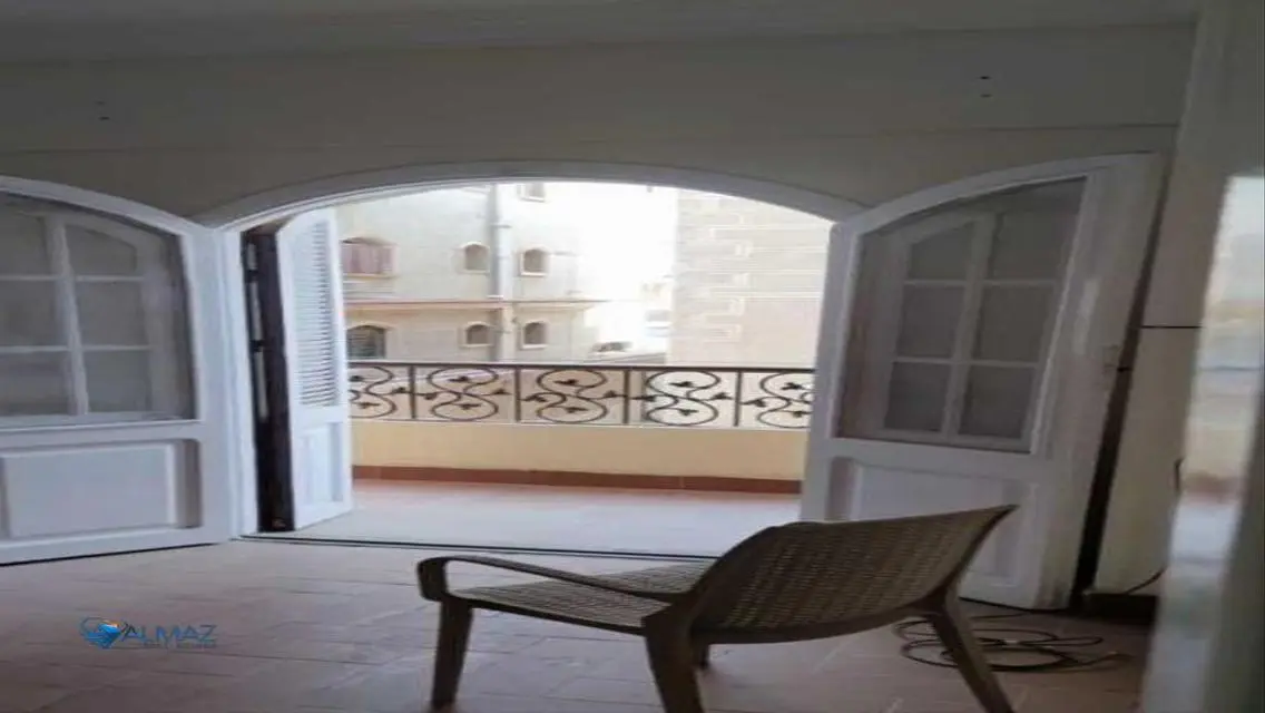 Apartment for rent in Al Yasmeen 5 villas