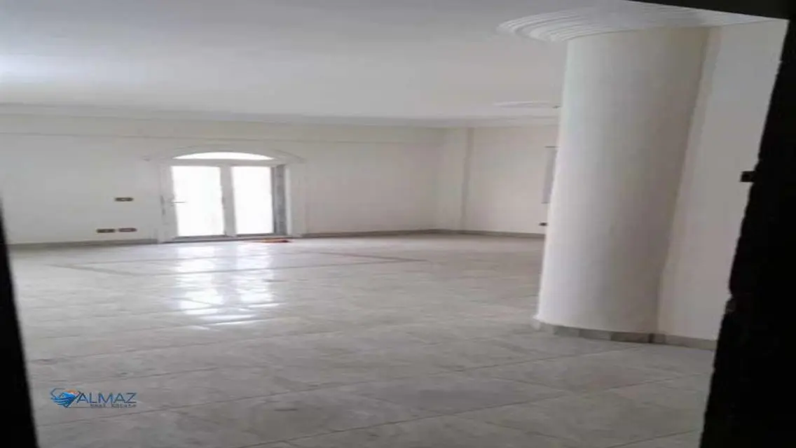 Apartment for rent in Al Yasmeen 5 villas