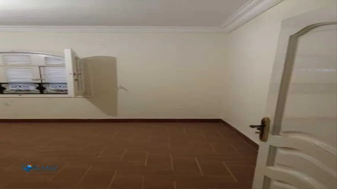 Apartment for rent in Al Yasmeen 5 villas