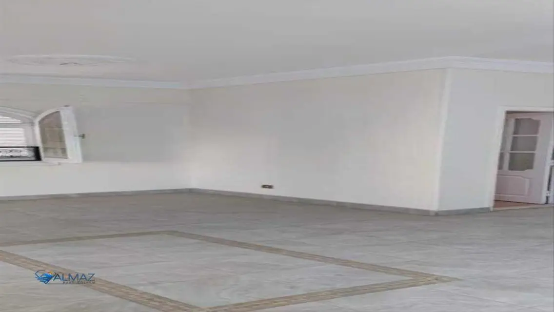 Apartment for rent in Al Yasmeen 5 villas