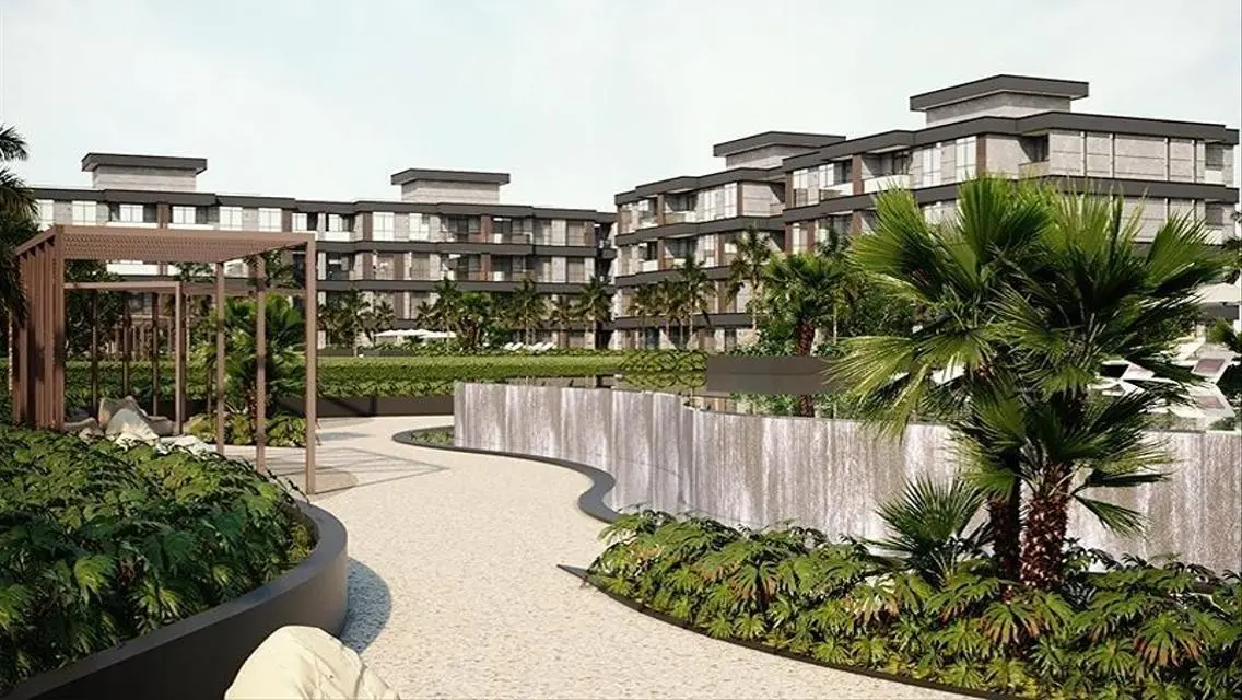 Resale 141m pool view in installment over 9 years